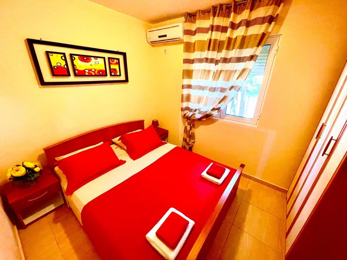 Holiday Home Viko Sutomore Εξωτερικό φωτογραφία